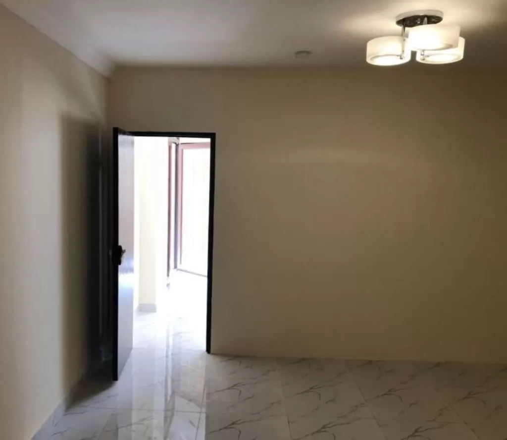Residential Ready Property 1 Bedroom U/F Apartment  for rent in Doha-Qatar #13623 - 1  image 