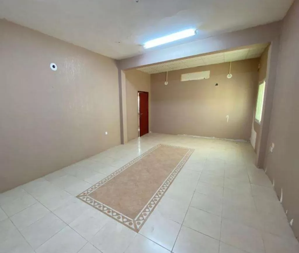 Residential Ready Property 4 Bedrooms U/F Apartment  for rent in Al-Hilal , Doha-Qatar #13631 - 3  image 