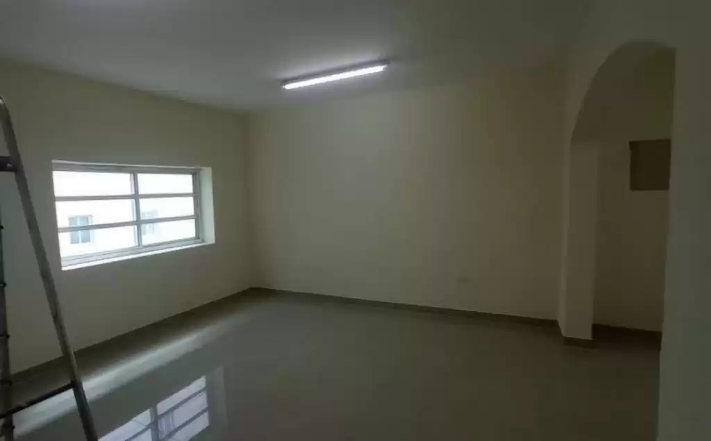 سكني عقار جاهز 4 غرف  مفروش شقة  للإيجار في الدوحة #13662 - 1  صورة 