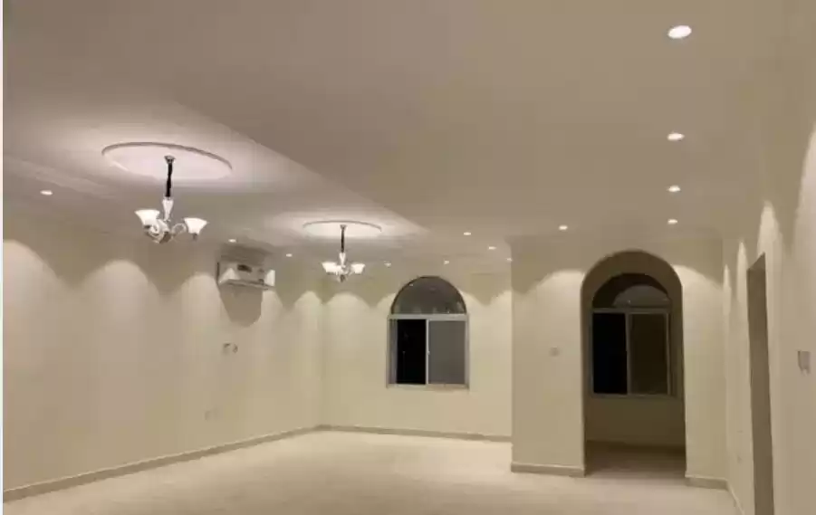 Residential Ready Property 7 Bedrooms U/F Standalone Villa  for sale in Al Sadd , Doha #13735 - 1  image 