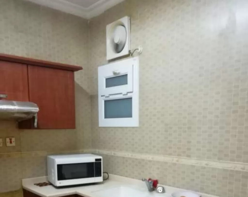 Residential Ready Property 2 Bedrooms F/F Apartment  for rent in Al-Muntazah , Doha-Qatar #13748 - 1  image 
