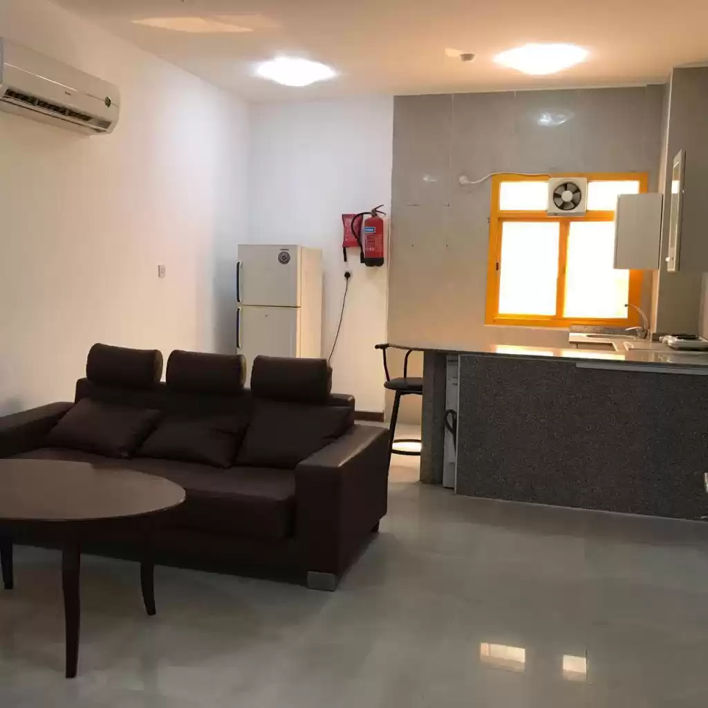Wohn Klaar eigendom 1 Schlafzimmer F/F Wohnung  zu vermieten in Al Sadd , Doha #13775 - 1  image 