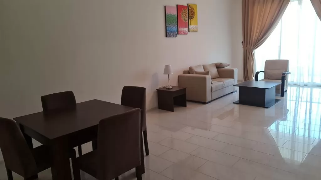 Residential Property 1 Bedroom F/F Apartment  for rent in The-Pearl-Qatar , Doha-Qatar #13780 - 1  image 