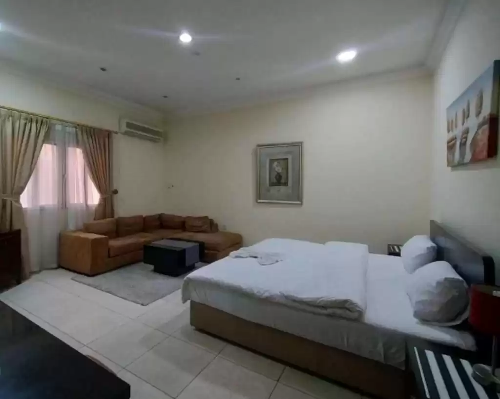 Résidentiel Propriété prête 1 chambre F / F Appartement  a louer au Al-Sadd , Doha #13856 - 1  image 