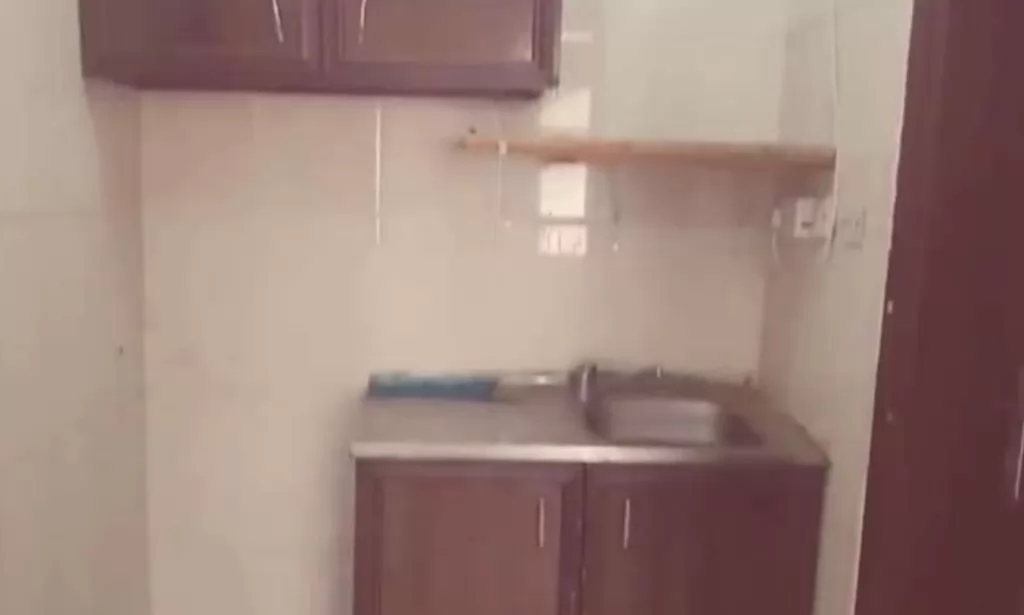 Residential Ready Property 1 Bedroom U/F Apartment  for rent in Doha-Qatar #13867 - 1  image 