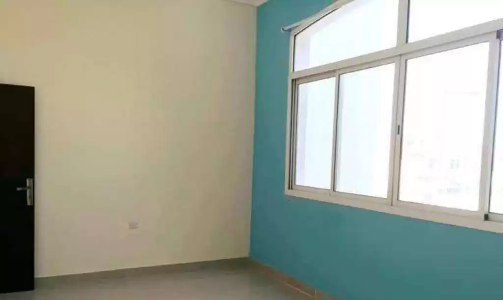 住宅 就绪物业 1 间卧室 U/F 公寓  出租 在 萨德 , 多哈 #13870 - 1  image 