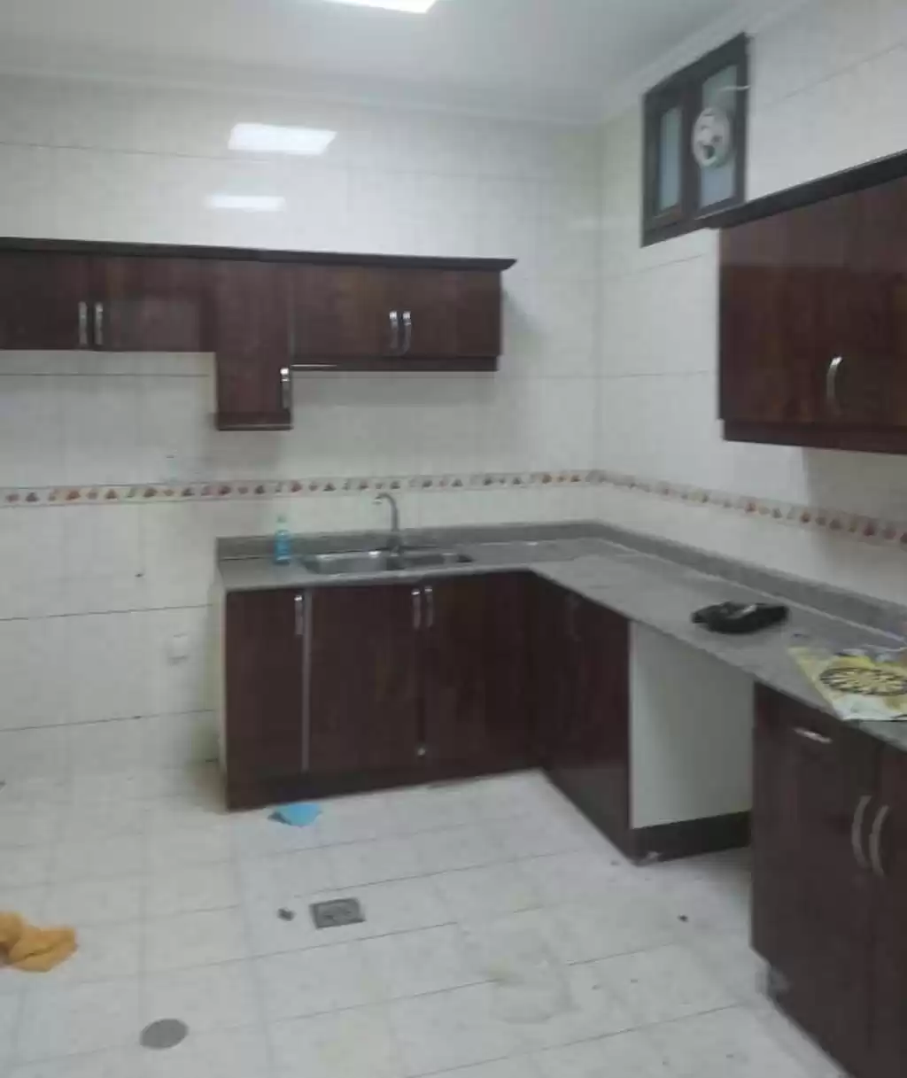 住宅 就绪物业 2 间卧室 U/F 公寓  出租 在 萨德 , 多哈 #13872 - 1  image 