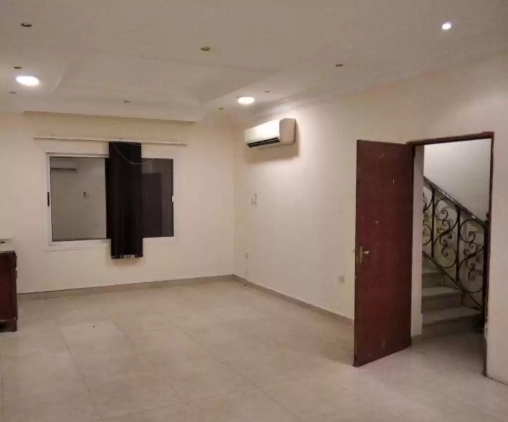 Residencial Listo Propiedad 1 dormitorio U / F Apartamento  alquiler en al-sad , Doha #13875 - 1  image 