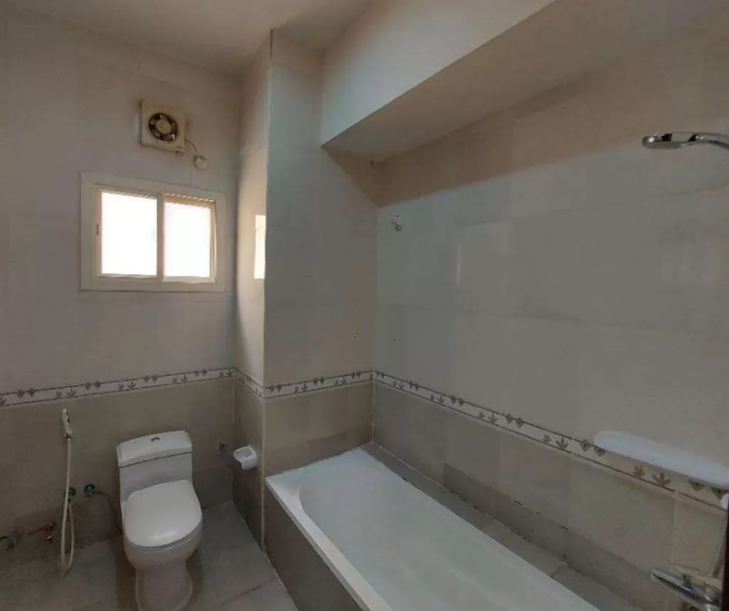Residential Ready Property 2 Bedrooms U/F Apartment  for rent in Al-Nasr , Doha-Qatar #13878 - 2  image 