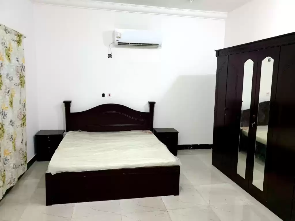 Residential Ready Property 1 Bedroom F/F Apartment  for rent in Al Sadd , Doha #13954 - 1  image 