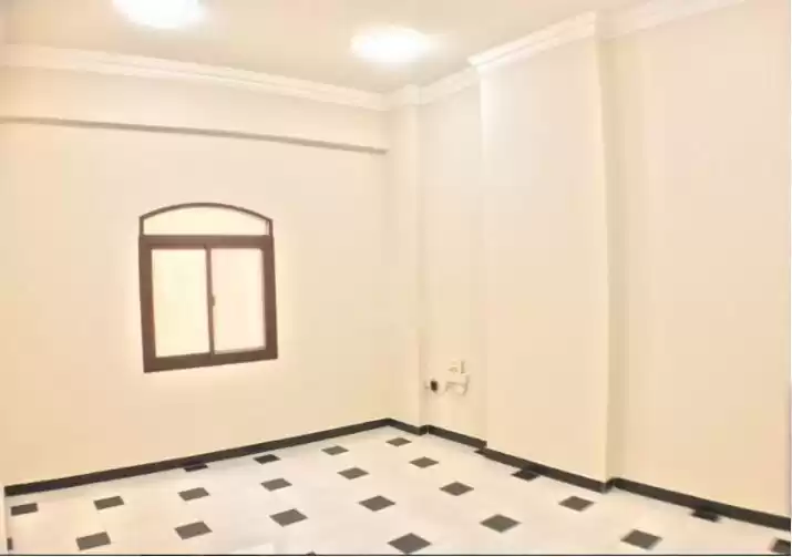 Wohn Klaar eigendom 3 Schlafzimmer U/F Wohnung  zu vermieten in Al Sadd , Doha #14021 - 1  image 