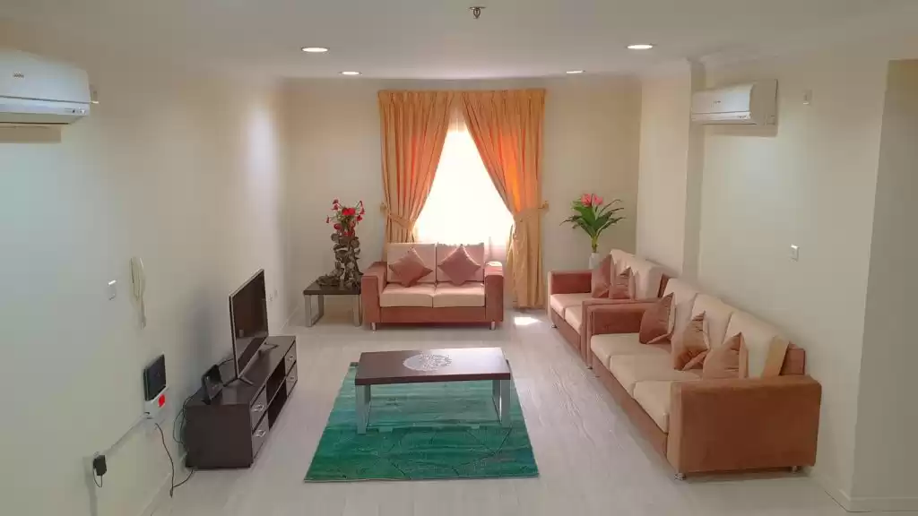 Residential Ready Property 2 Bedrooms F/F Apartment  for rent in Doha #14040 - 1  image 