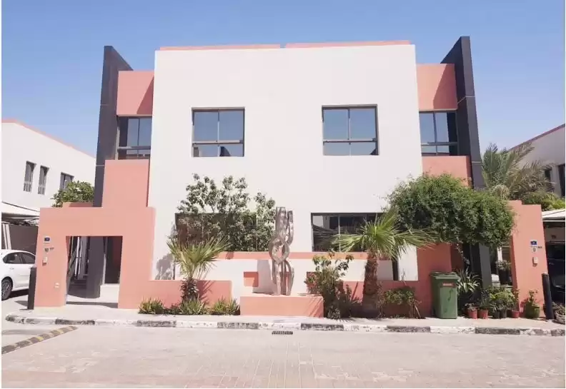 Residential Ready Property 4 Bedrooms S/F Villa in Compound  for rent in Al Sadd , Doha #14087 - 1  image 