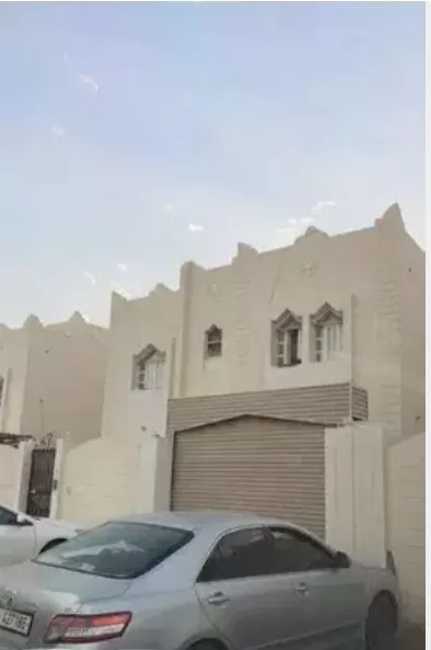 Residential Ready Property 6 Bedrooms U/F Standalone Villa  for sale in Doha-Qatar #14093 - 1  image 