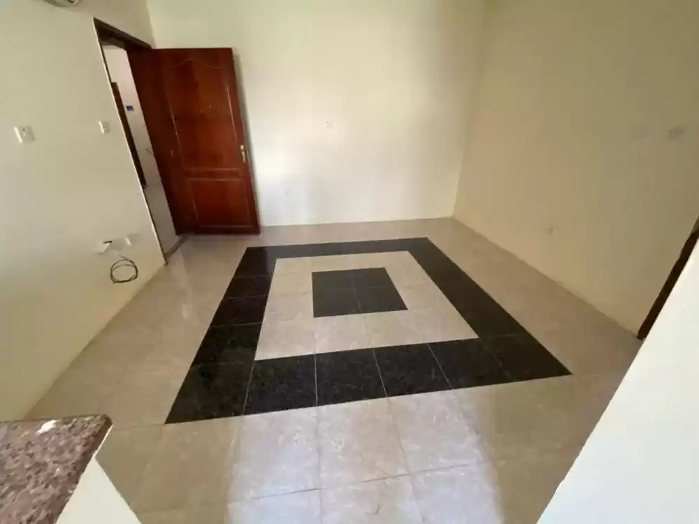 Residential Ready Property 1 Bedroom U/F Apartment  for rent in Al Sadd , Doha #14129 - 1  image 