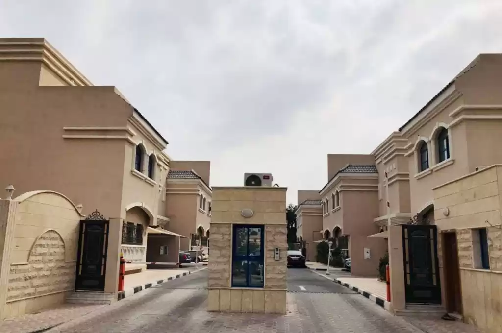 Residencial Listo Propiedad Estudio U / F Apartamento  alquiler en al-sad , Doha #14133 - 1  image 