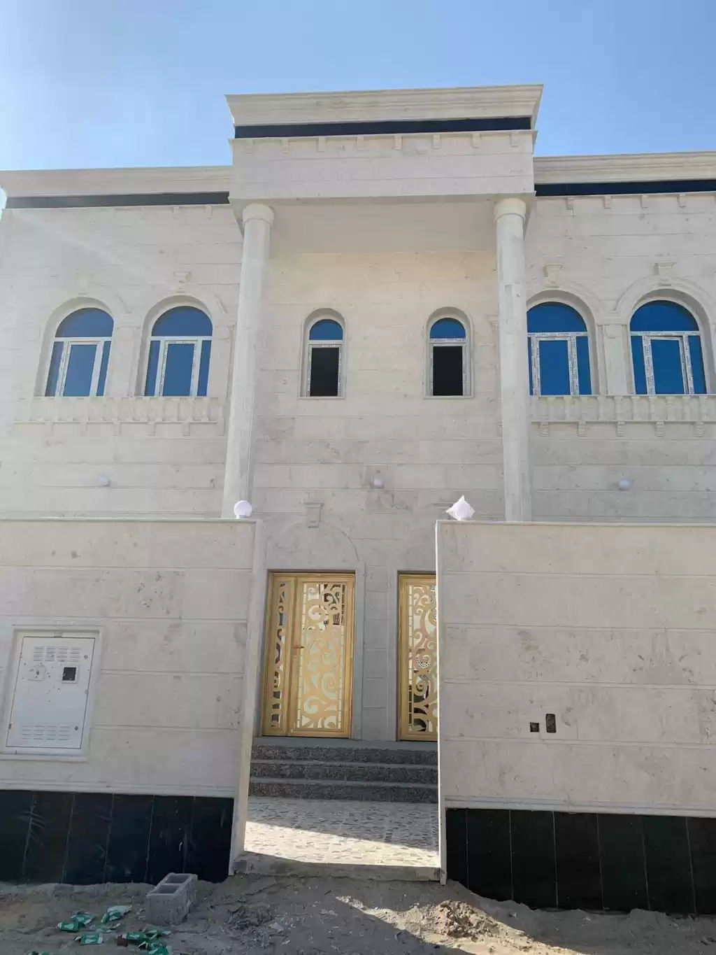 Wohn Klaar eigendom 7+ Schlafzimmer U/F Alleinstehende Villa  zu vermieten in Al Sadd , Doha #14145 - 1  image 