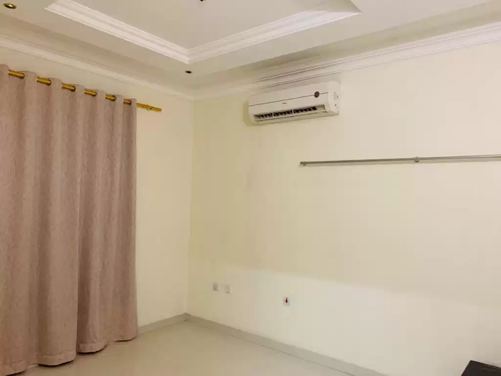 Wohn Klaar eigendom 1 Schlafzimmer U/F Wohnung  zu vermieten in Al Sadd , Doha #14157 - 1  image 