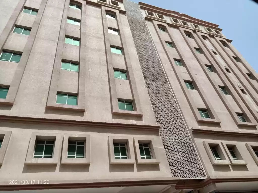 Résidentiel Propriété prête 3 chambres U / f Appartement  a louer au Al-Sadd , Doha #14186 - 1  image 