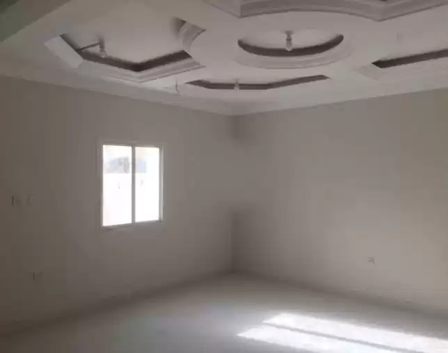 Residential Ready Property 5 Bedrooms U/F Standalone Villa  for rent in Al Sadd , Doha #14241 - 1  image 