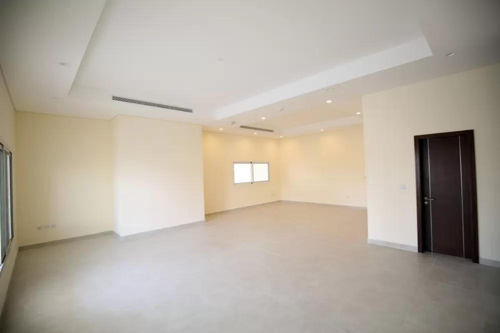 Жилой Готовая недвижимость 2 спальни Н/Ф Квартира  в аренду в Доха #14264 - 1  image 