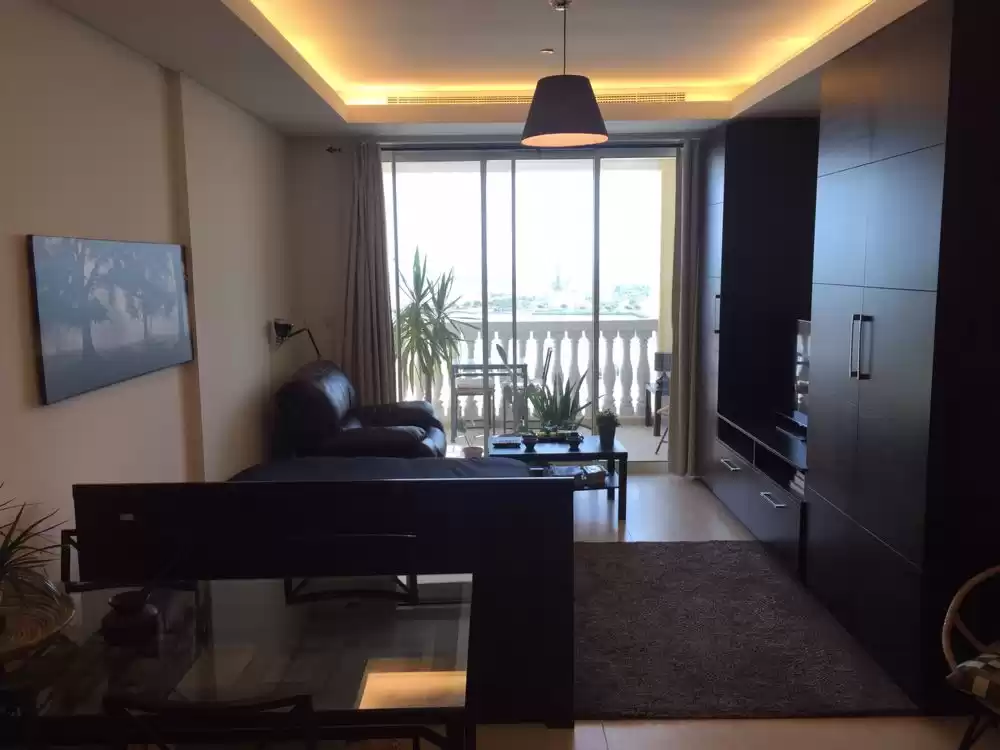 Résidentiel Propriété prête Studio F / F Appartement  à vendre au Al-Sadd , Doha #14268 - 1  image 