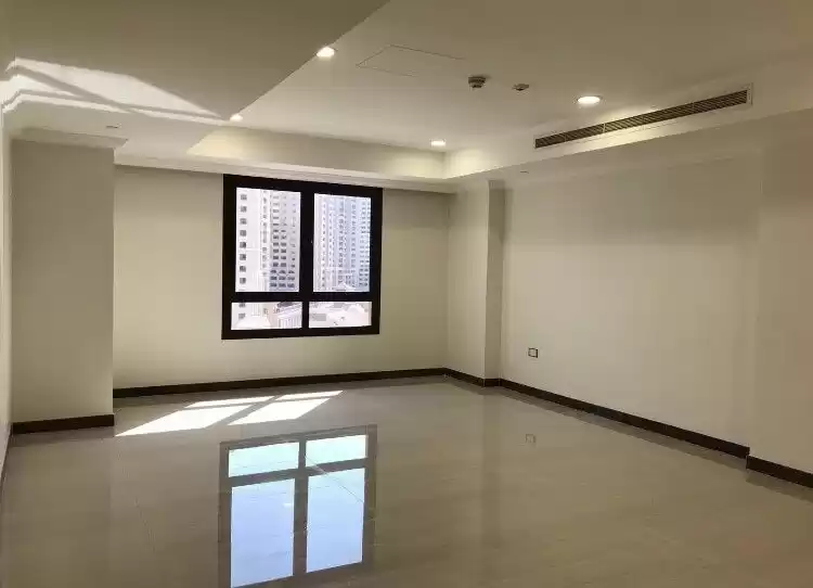 Residential Ready Property 1 Bedroom S/F Apartment  for sale in Al Sadd , Doha #14271 - 1  image 