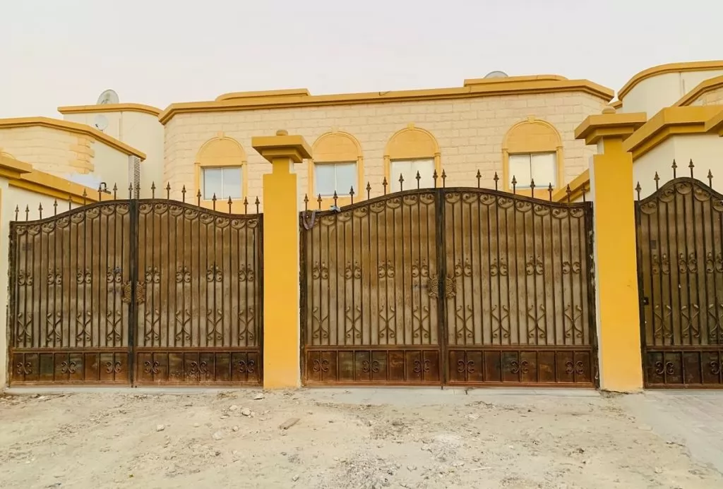 Жилой Готовая недвижимость 1 спальня Н/Ф Квартира  в аренду в Аль-Садд , Доха #14284 - 1  image 