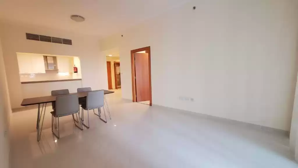Residencial Listo Propiedad 2 dormitorios S / F Apartamento  alquiler en al-sad , Doha #14293 - 1  image 