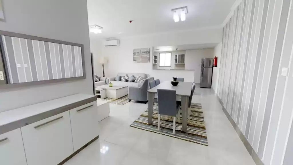 Wohn Klaar eigendom 3 Schlafzimmer F/F Wohnung  zu vermieten in Al Sadd , Doha #14314 - 1  image 