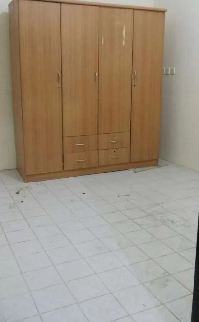 Residential Ready Property 2 Bedrooms U/F Apartment  for rent in Doha-Qatar #14383 - 1  image 