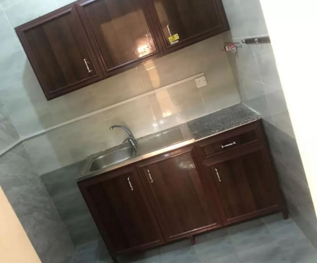 Residential Ready Property 1 Bedroom U/F Apartment  for rent in Doha-Qatar #14386 - 1  image 