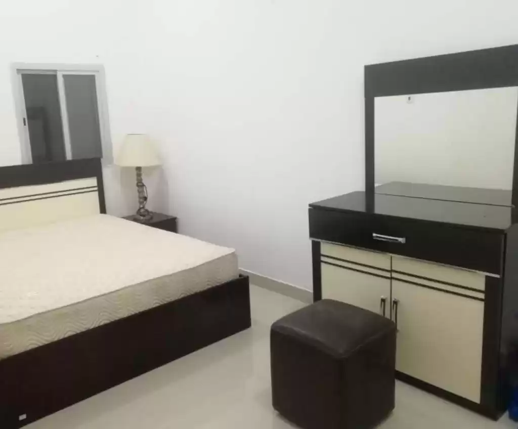 Residential Ready Property 1 Bedroom F/F Apartment  for rent in Al Sadd , Doha #14484 - 1  image 