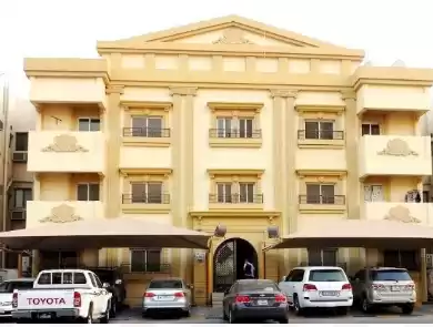 Résidentiel Propriété prête 3 chambres S / F Appartement  a louer au Al-Sadd , Doha #14502 - 1  image 