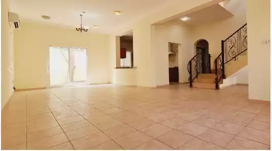 Residential Ready Property 5 Bedrooms S/F Villa in Compound  for rent in Al Sadd , Doha #14505 - 1  image 