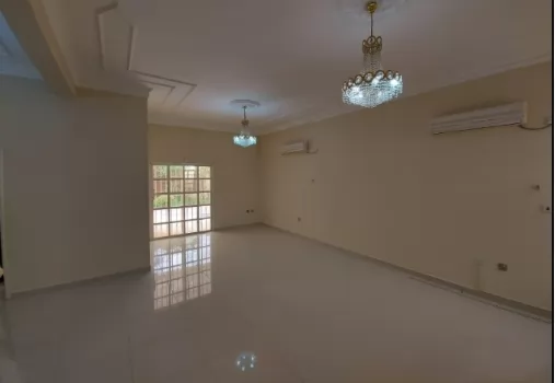 Residential Ready Property 5 Bedrooms S/F Standalone Villa  for rent in Doha-Qatar #14508 - 1  image 