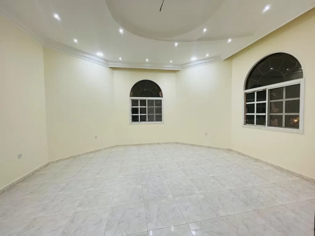 Résidentiel Propriété prête Studio U / f Appartement  a louer au Al-Sadd , Doha #14561 - 1  image 