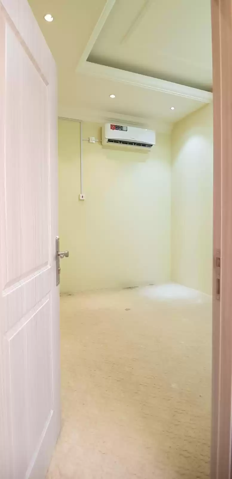 Wohn Klaar eigendom 2 Schlafzimmer U/F Wohnung  zu vermieten in Al Sadd , Doha #14579 - 1  image 