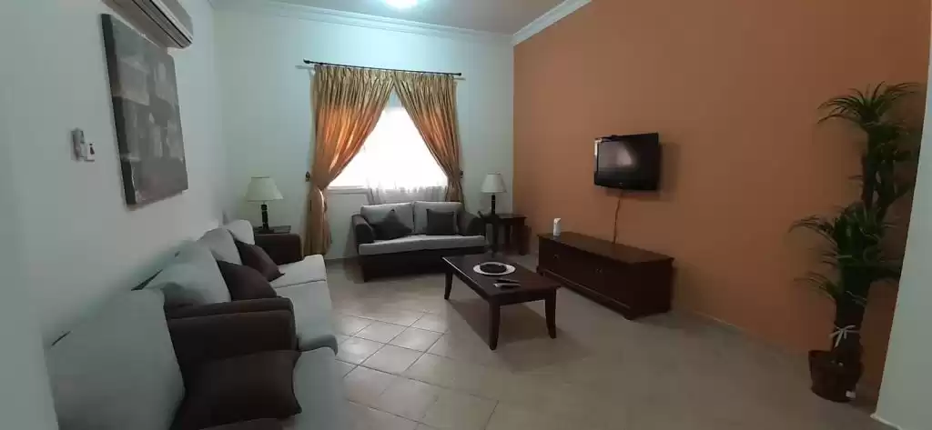 Residential Ready Property 3 Bedrooms F/F Apartment  for rent in Al Sadd , Doha #14583 - 1  image 