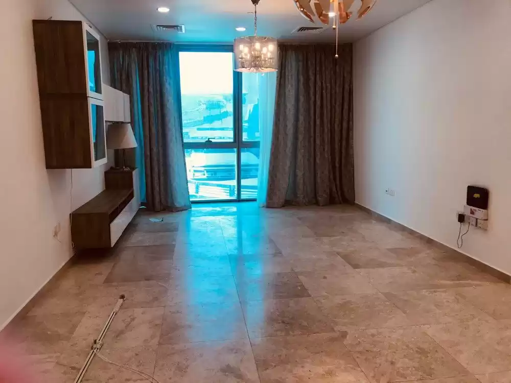 Résidentiel Propriété prête 2 chambres S / F Appartement  à vendre au Al-Sadd , Doha #14586 - 1  image 
