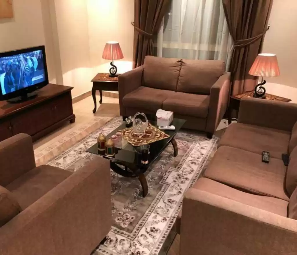 yerleşim Hazır Mülk 1 yatak odası F/F Apartman  kiralık içinde Al Sadd , Doha #14592 - 1  image 
