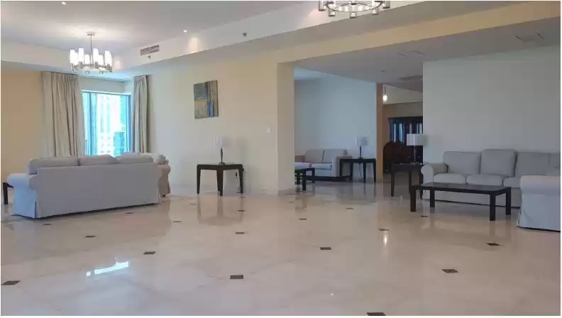 Résidentiel Propriété prête 5 chambres F / F Appartement  a louer au Al-Sadd , Doha #14616 - 1  image 