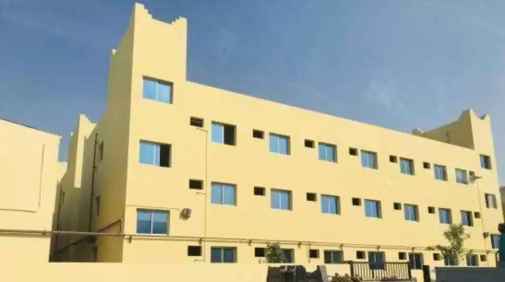 Residential Ready Property 7+ Bedrooms U/F Building  for rent in Doha #14691 - 1  image 