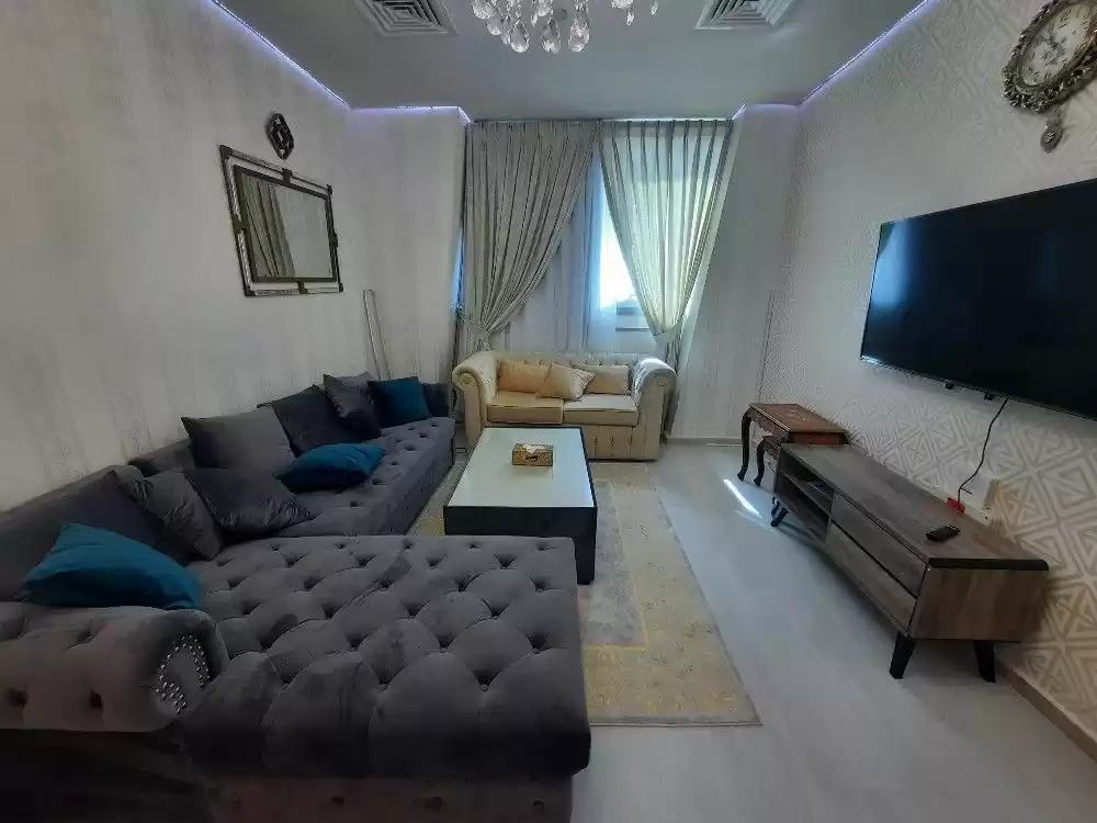 Residential Ready Property 2 Bedrooms S/F Apartment  for sale in Al Sadd , Doha #14718 - 1  image 