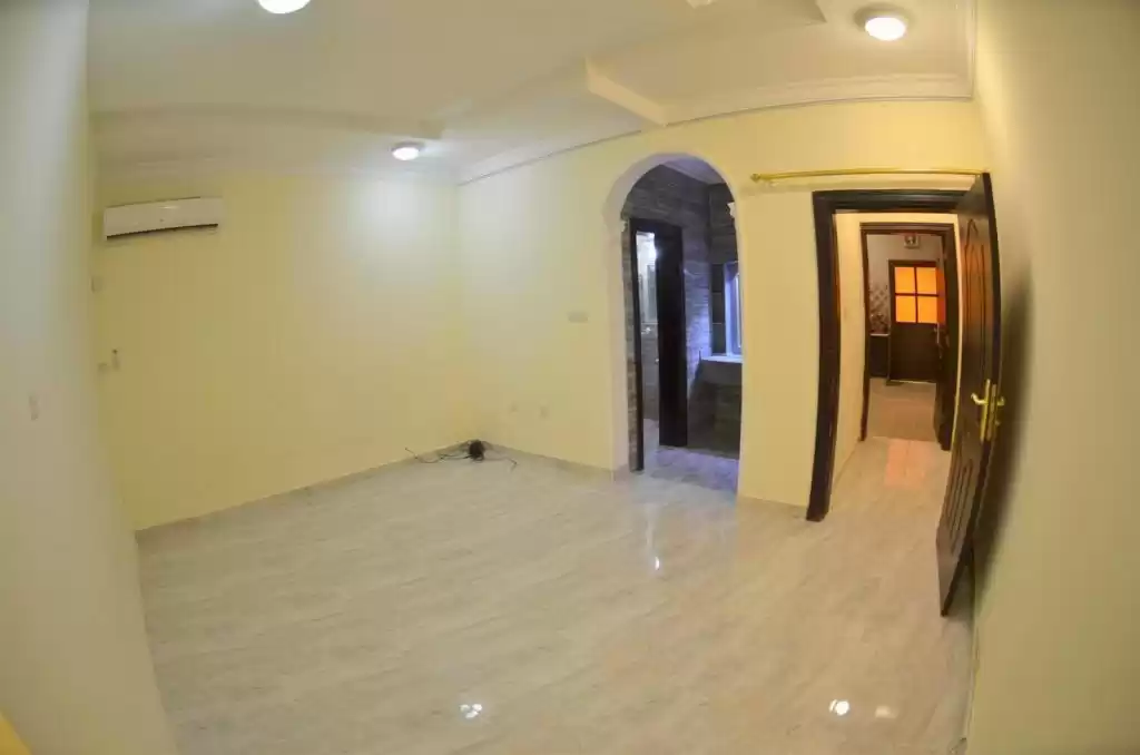 Résidentiel Propriété prête 1 chambre U / f Villa autonome  a louer au Al-Sadd , Doha #14732 - 1  image 
