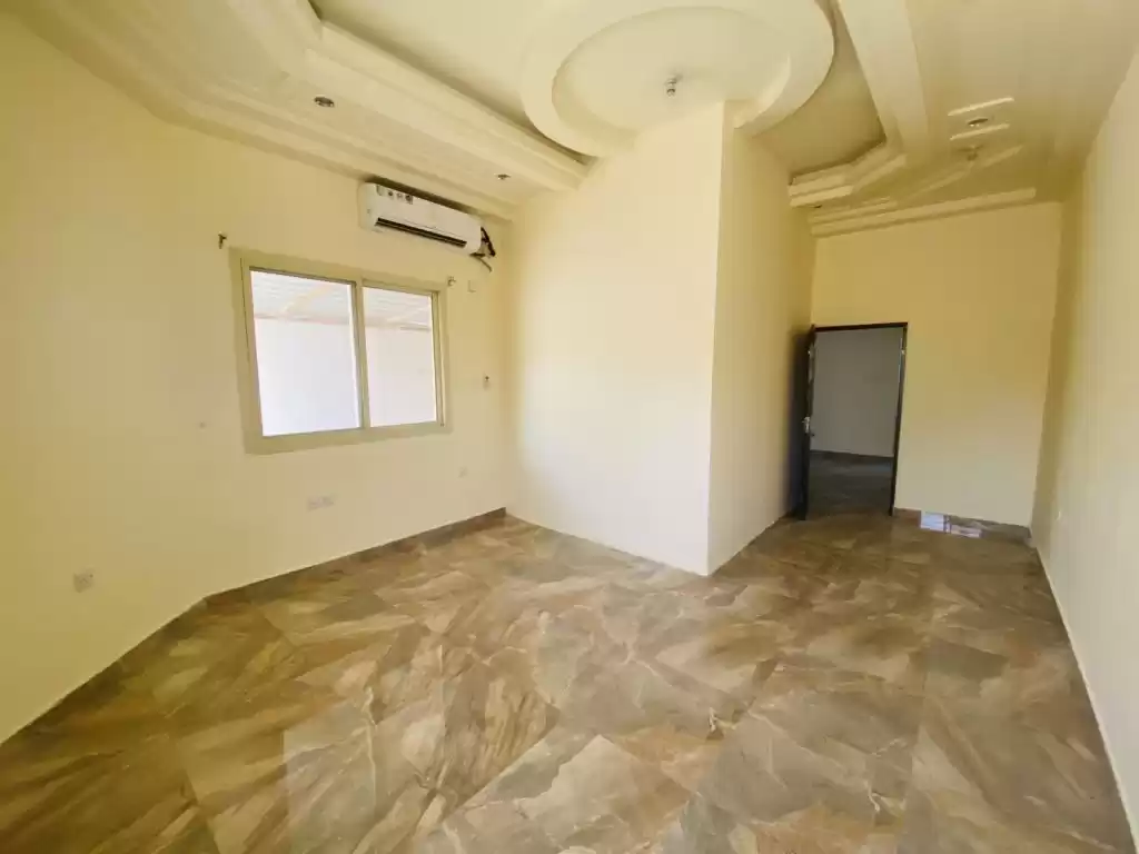 Résidentiel Propriété prête 1 chambre S / F Appartement  a louer au Al-Sadd , Doha #14747 - 1  image 