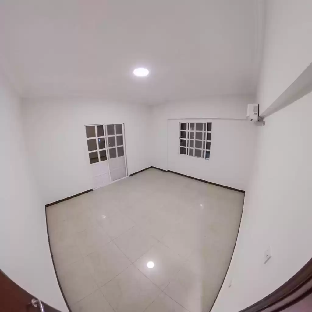 Residential Ready Property 2 Bedrooms U/F Apartment  for rent in Al Sadd , Doha #14778 - 1  image 