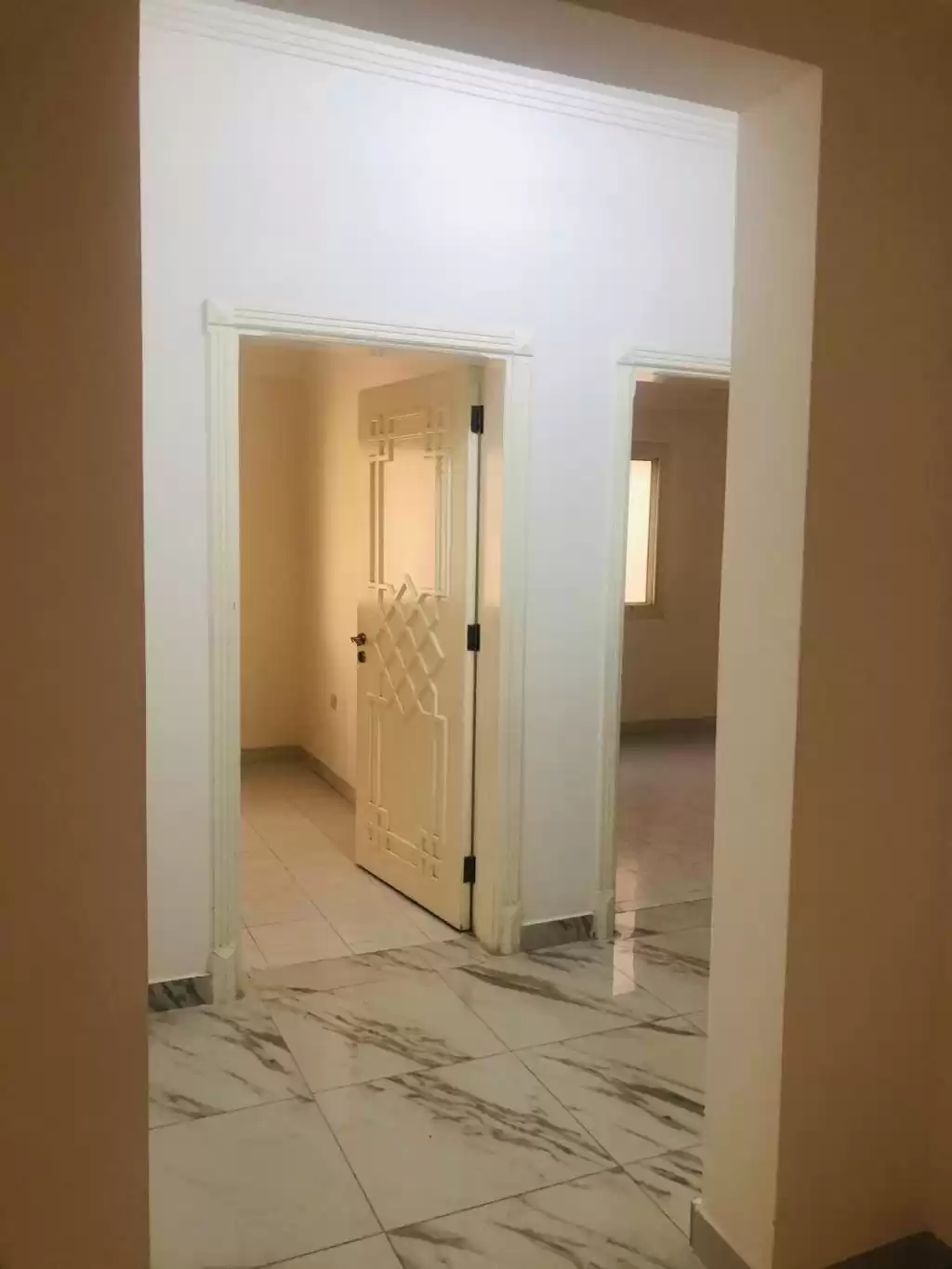 Résidentiel Propriété prête 2 chambres S / F Appartement  a louer au Al-Sadd , Doha #14781 - 1  image 