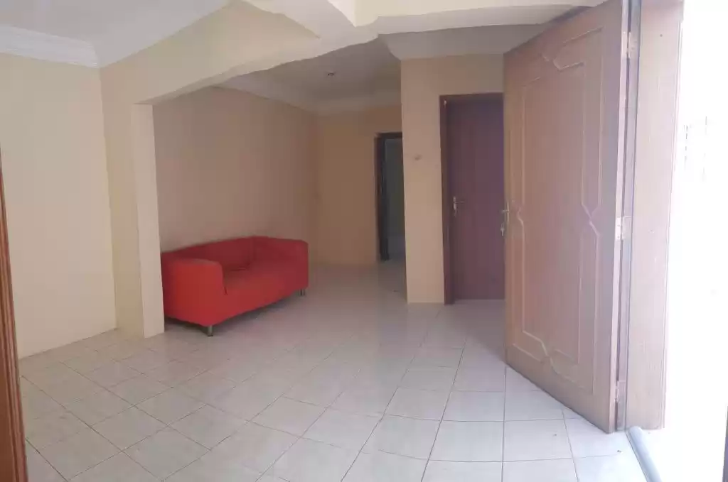 Residential Ready Property 1 Bedroom U/F Apartment  for rent in Al Sadd , Doha #14788 - 1  image 