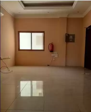 Residential Ready Property 1 Bedroom U/F Apartment  for rent in Al Sadd , Doha #14873 - 1  image 